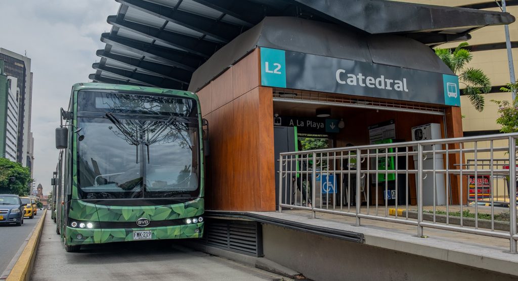 Buses eléctricos Metroplús Medellín