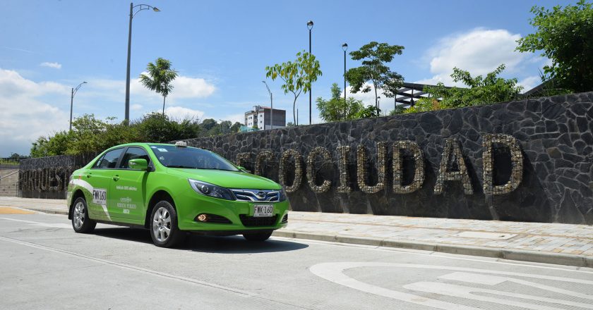 Nueva convocatoria del proyecto de taxis eléctricos en Medellín