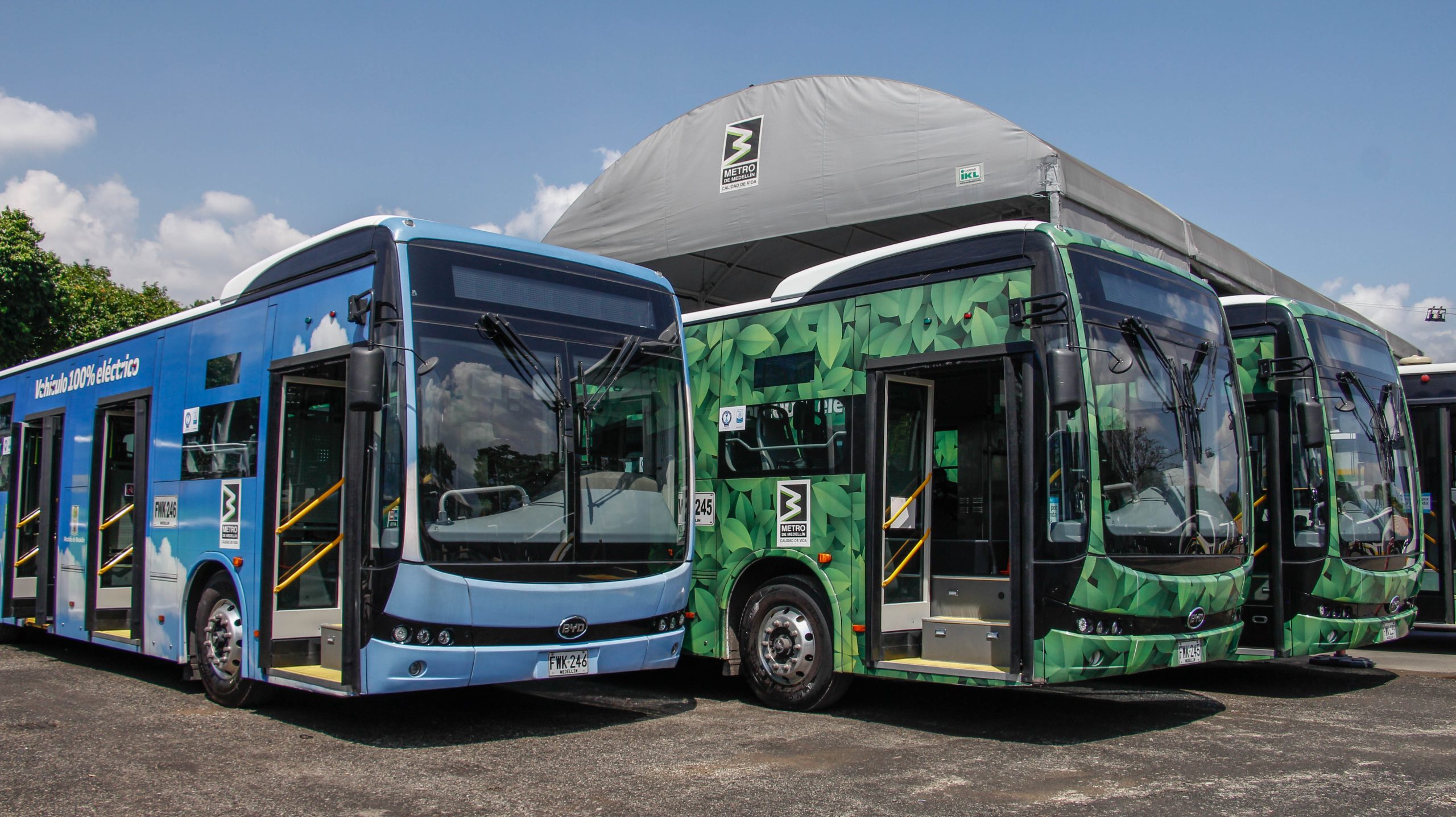 La historia de los buses eléctricos en Medellín Ecópolis